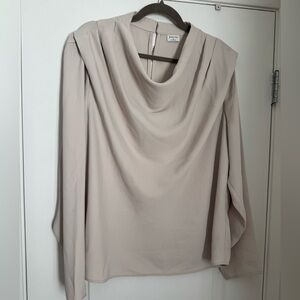 Babaton Soft Cream Blouse